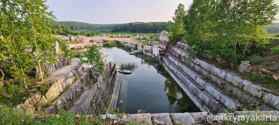 Заброшенная мраморная сказка в Новосибирской области